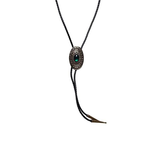 Green Oval Western Bolo Tie – Cowboycore Festival Jewelry - Picture 1 of 2